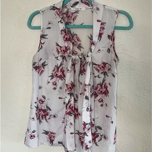 ModCloth Jessy B Floral Sleeveless Blouse